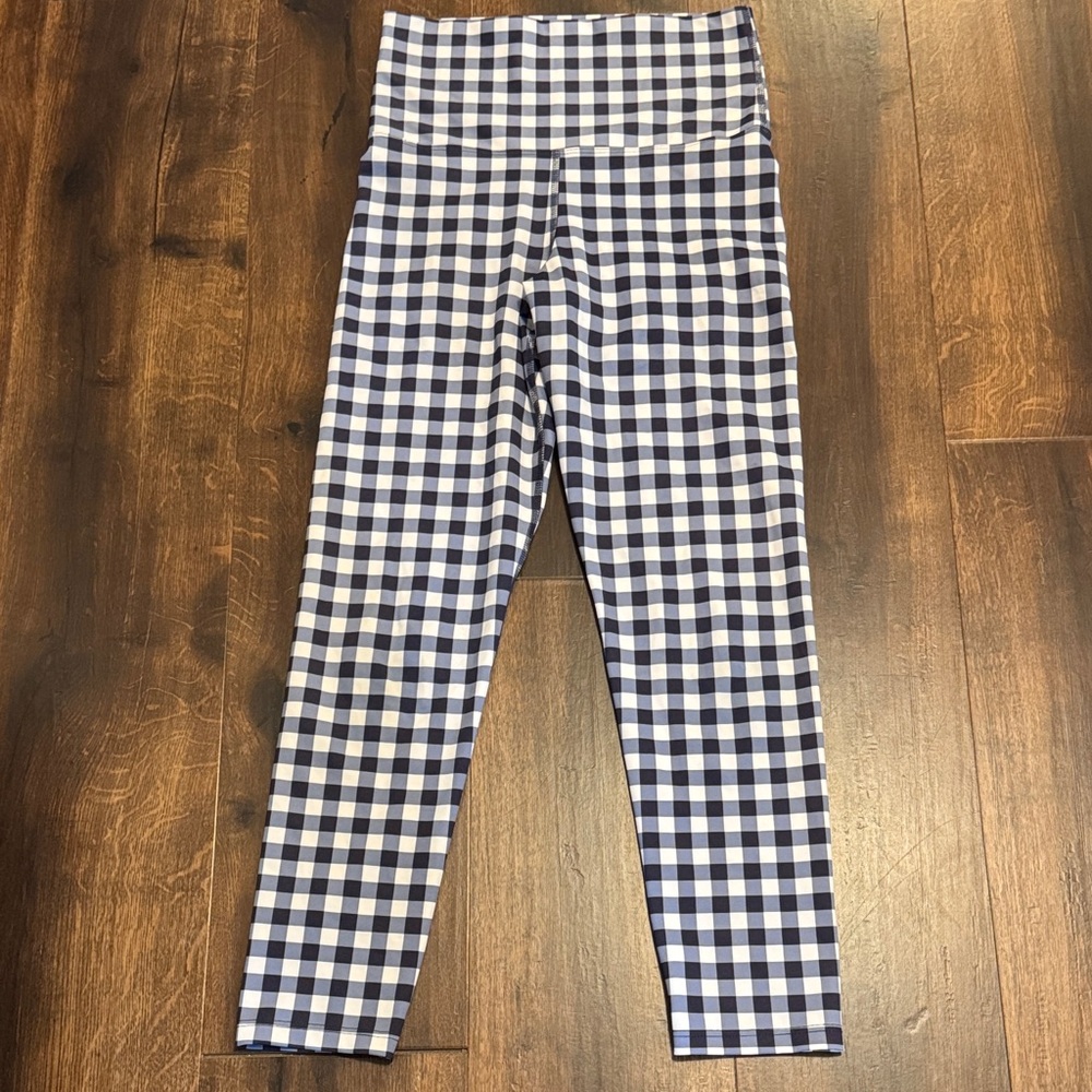 Beach Riot Sport Navy and White Checkered High Rise Yoga Leggings